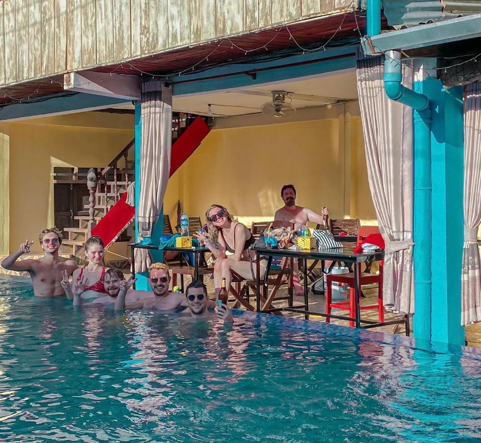 Vang Vieng Freedom Backpackers 2 Buitenkant foto