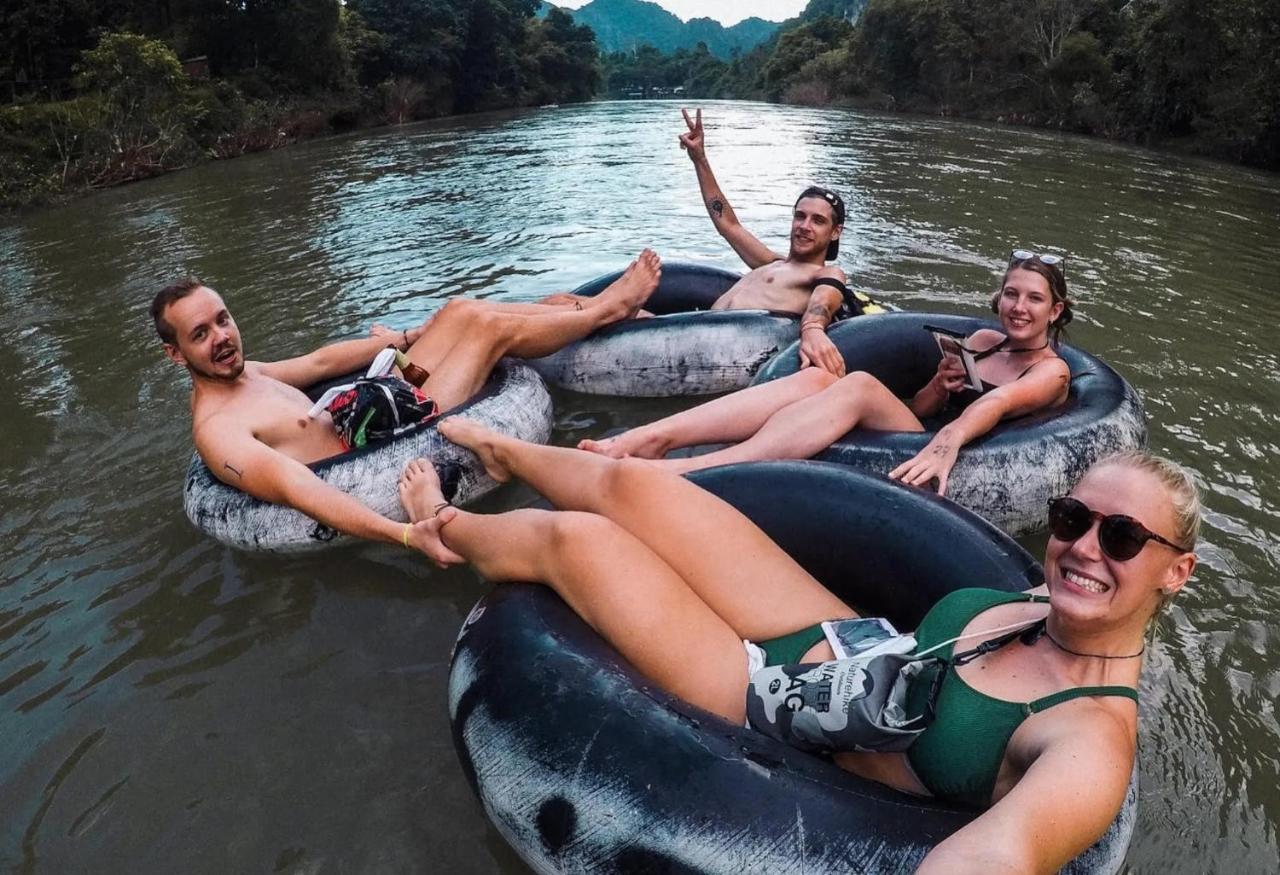 Vang Vieng Freedom Backpackers 2 Buitenkant foto
