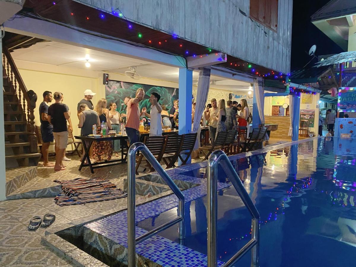 Vang Vieng Freedom Backpackers 2 Buitenkant foto