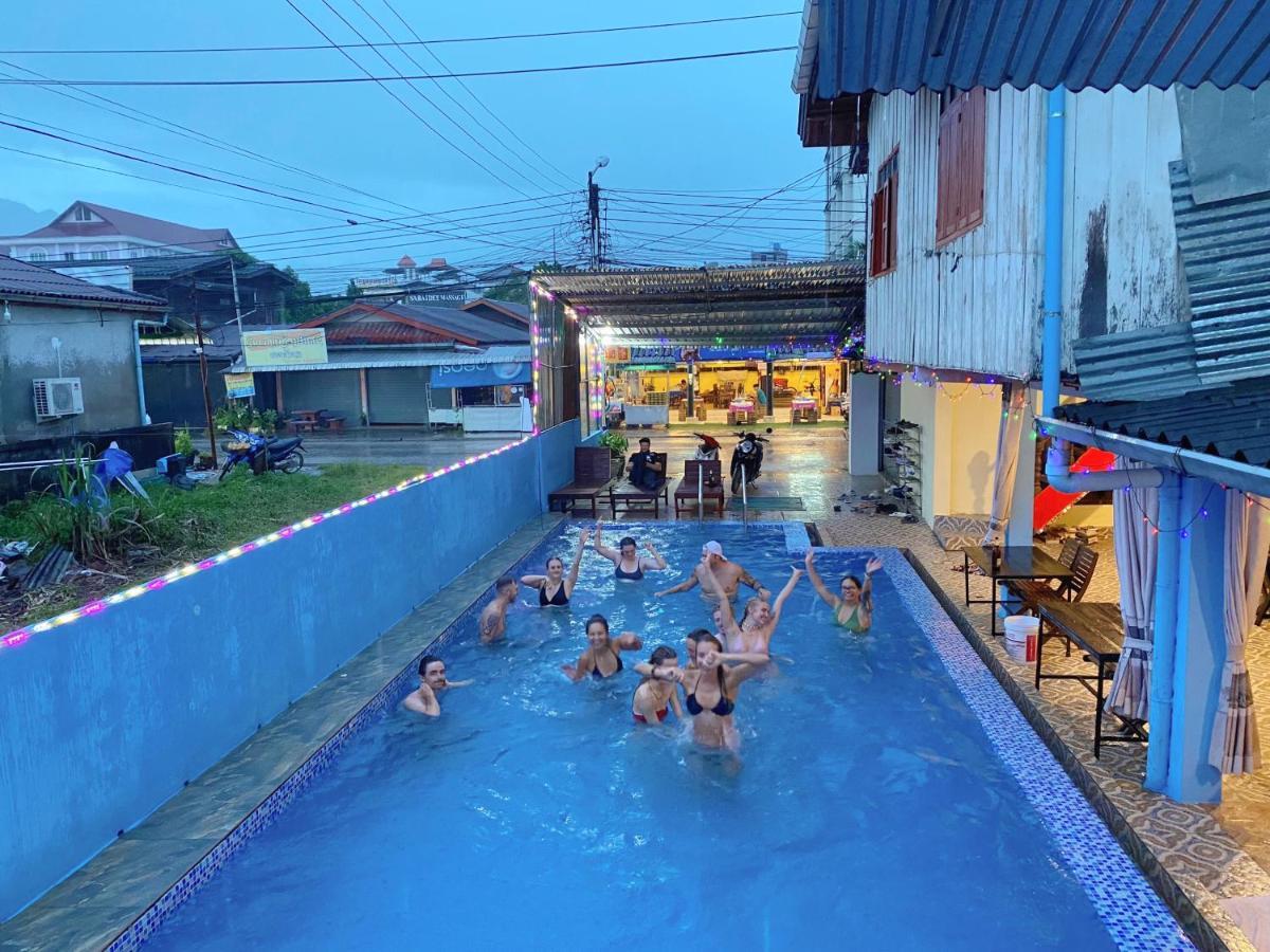 Vang Vieng Freedom Backpackers 2 Buitenkant foto